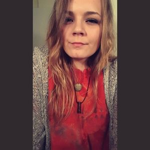 Meet your Posher, Macee